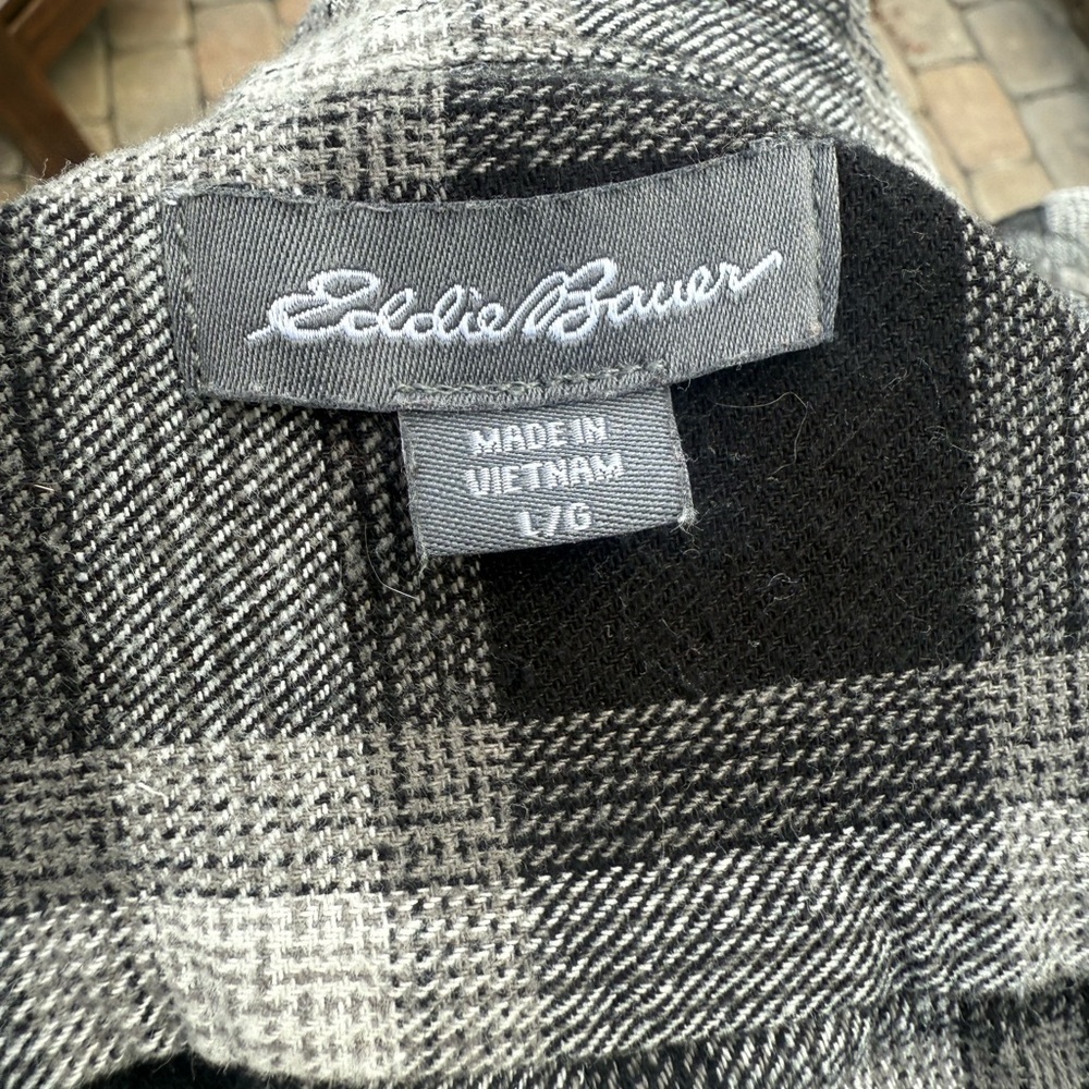 Eddie Bauer Monochrome Plaid Flannel Shirt EA106 - Picture 2 of 6